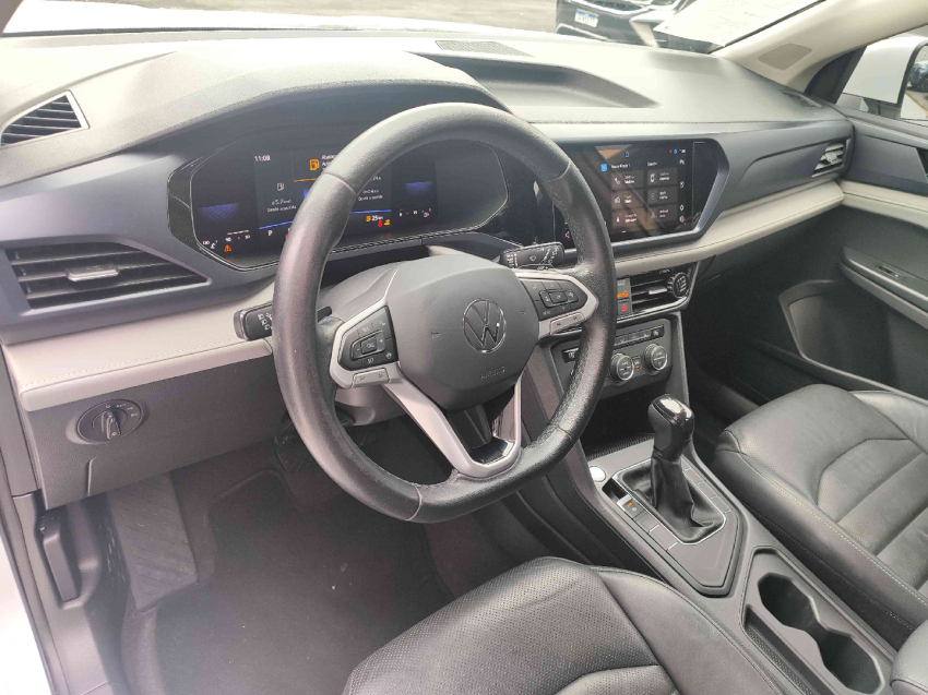 volkswagen taos 1.4 250 tsi total flex comfortline automatico 4p 2022