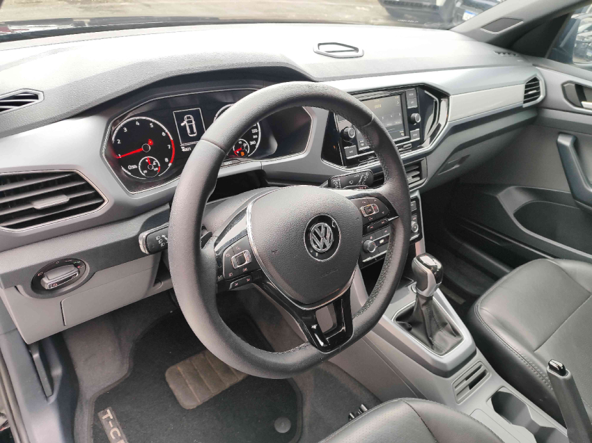 volkswagen t-cross 1.0 200 tsi total flex comfortline automatico 4p 2020