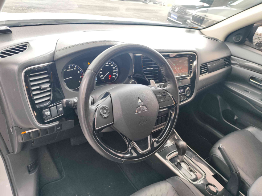 mitsubishi outlander 2.0 16v gasolina 4p automatico 2018