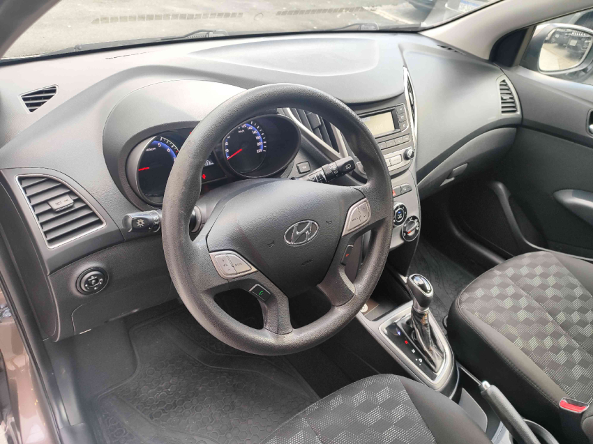 hyundai hb20 1.6 comfort plus 16v flex 4p automatico 2016