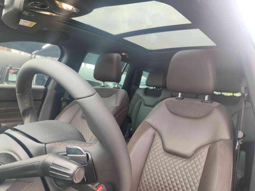 jeep commander 2.0 td380 turbo diesel overland at9 4p automatico 2022