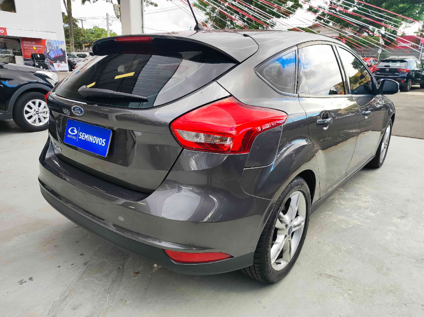 ford focus 1.6 se 16v flex 4p manual 2018