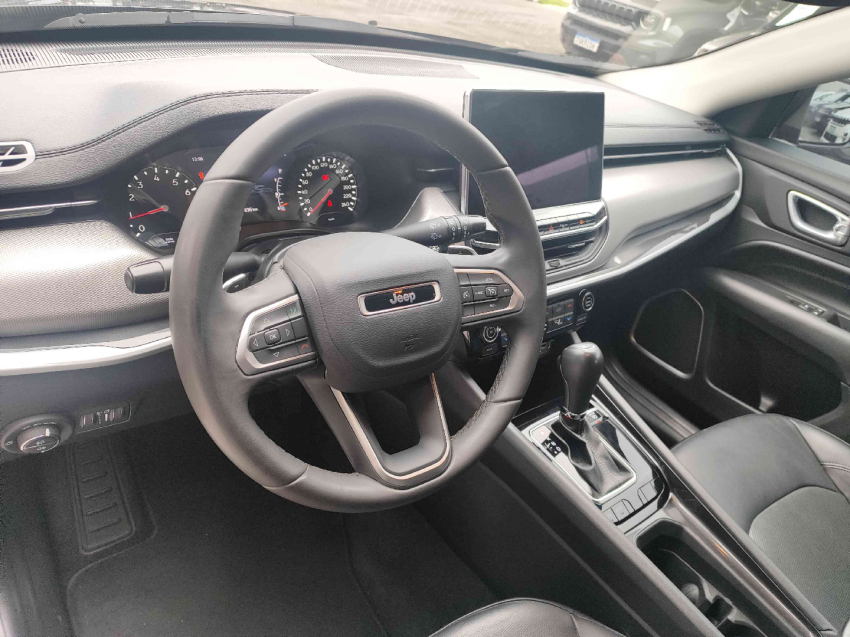 jeep compass 1.3 t270 turbo flex longitude at6 4p automatico 20228