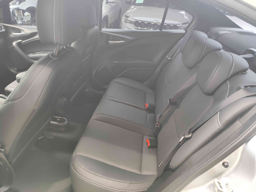 fiat cronos 1.3 firefly flex precision cvt 4p automatico 202310