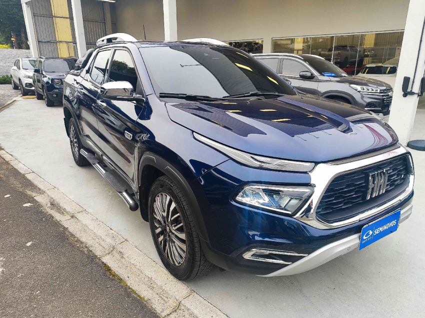 fiat toro 2.0 16v turbo diesel ranch 4wd at9 4p automatico 2025