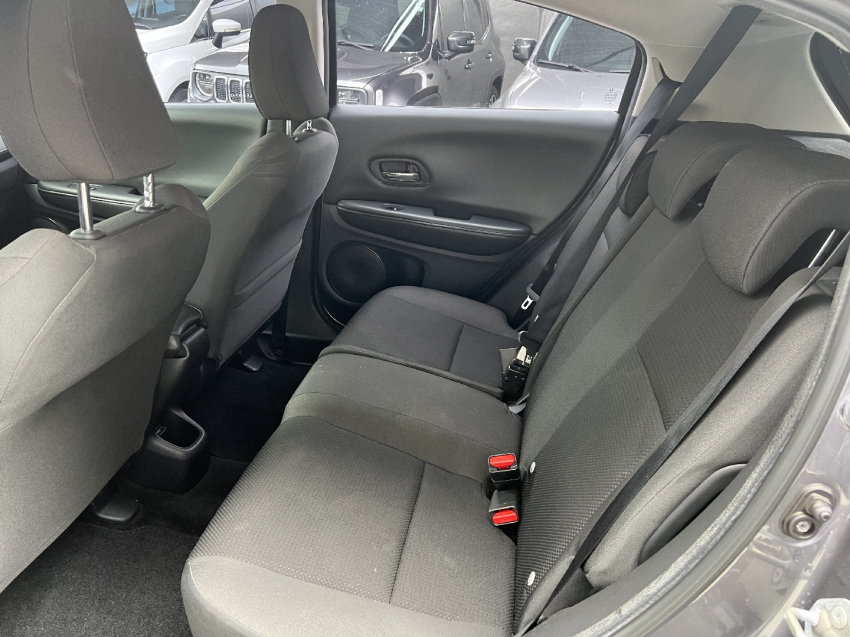 honda hr-v 1.8 16v flex lx 4p automatico 202010