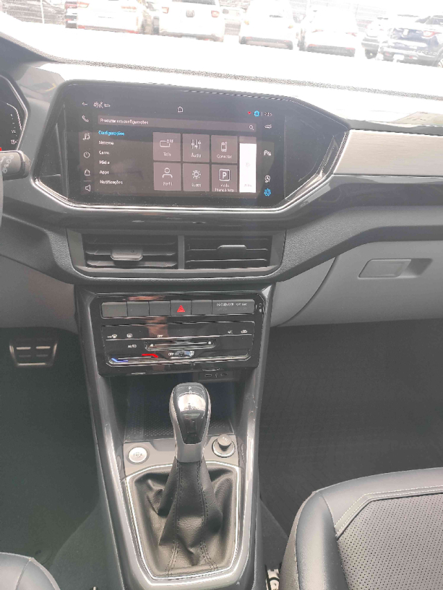 volkswagen t-cross 1.4 250 tsi total flex highline automatico 4p 202414