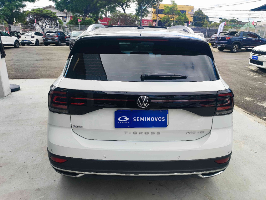 volkswagen t-cross 1.4 250 tsi total flex highline automatico 4p 20244