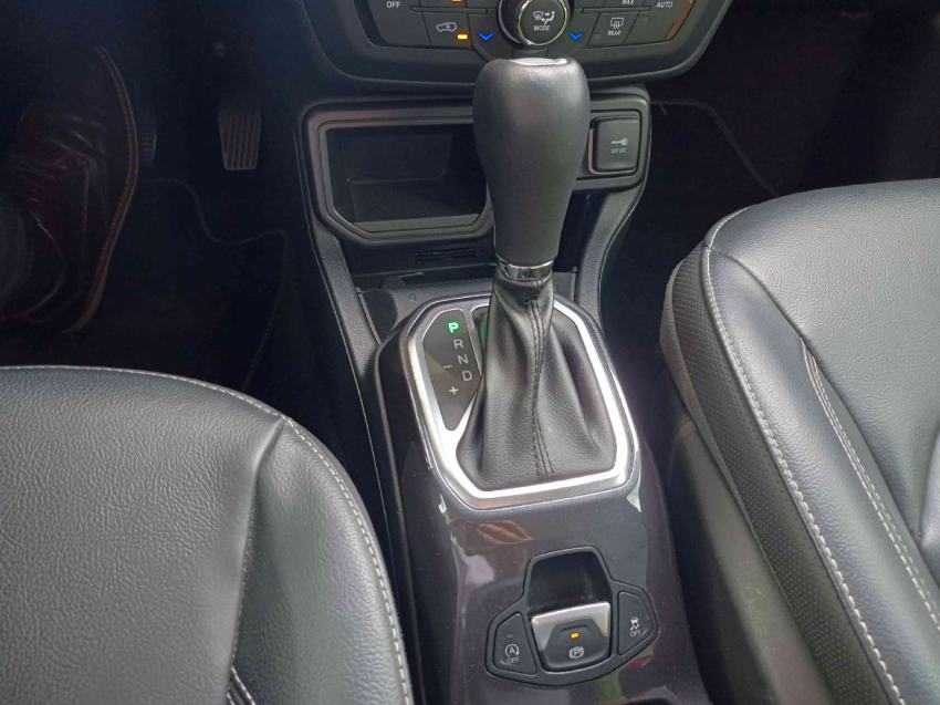 jeep renegade 1.3 t270 turbo flex longitude at6 4p automatico 202316