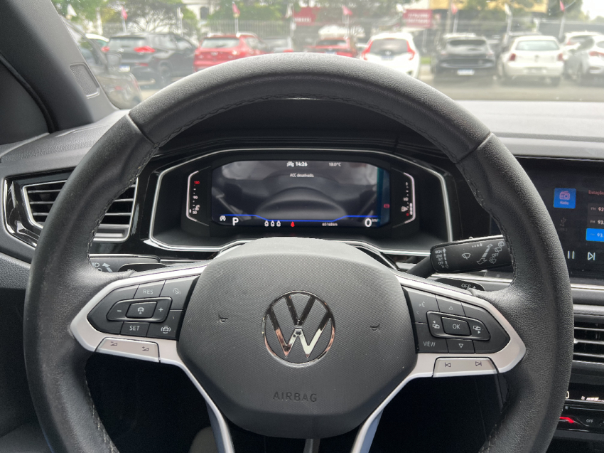 volkswagen nivus 1.0 200 tsi total flex highline automatico 4p 202411