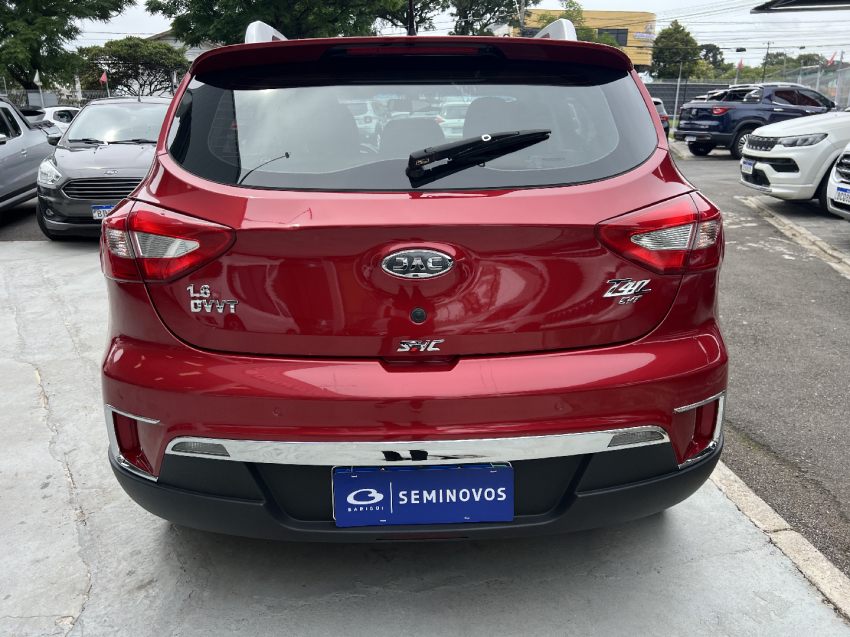 jac t40 1.6 16v gasolina 4p cvt automatico 20194