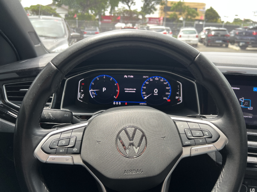 volkswagen nivus 1.0 200 tsi total flex highline automatico 4p 202111