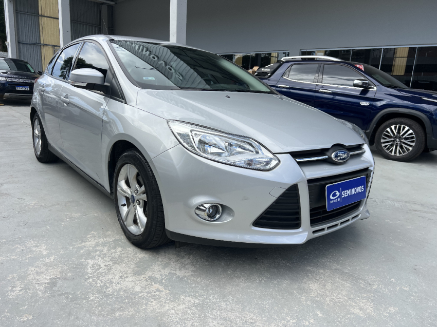 ford focus 1.6 se 16v flex 4p manual 2001