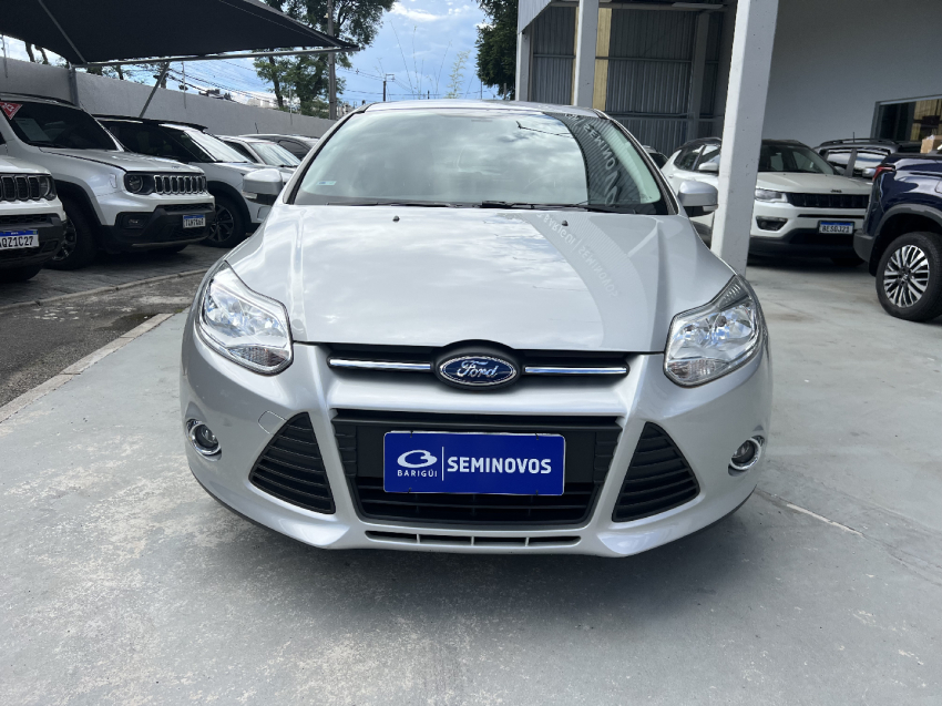 ford focus 1.6 se 16v flex 4p manual 20011