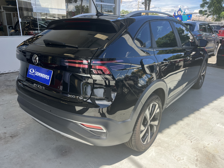 volkswagen nivus 1.0 200 tsi total flex highline automatico 4p 20213