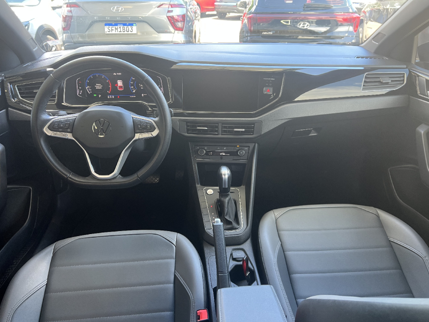 volkswagen nivus 1.0 200 tsi total flex highline automatico 4p 20217