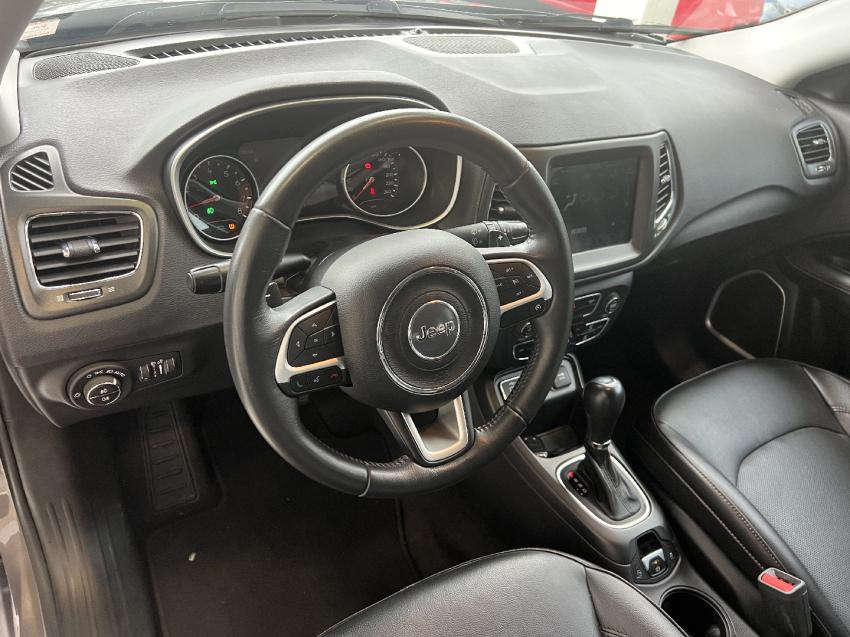 jeep compass 2.0 16v flex longitude automatico 4p 202110