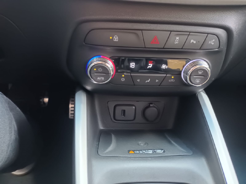 chevrolet onix 1.0 turbo flex premier automatico 4p 202018