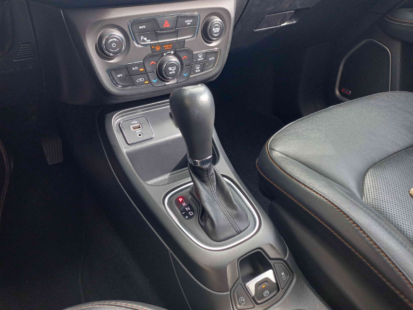 jeep compass 2.0 16v diesel longitude 4x4 automatico flex 4p 201812