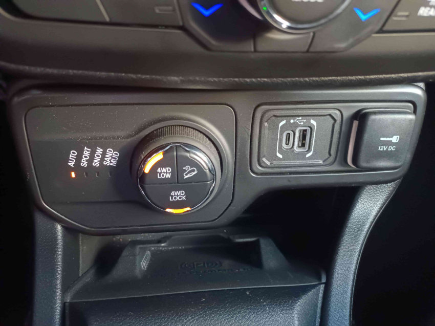 jeep renegade 1.3 t270 turbo flex s 4x4 at9 4p automatico 202412