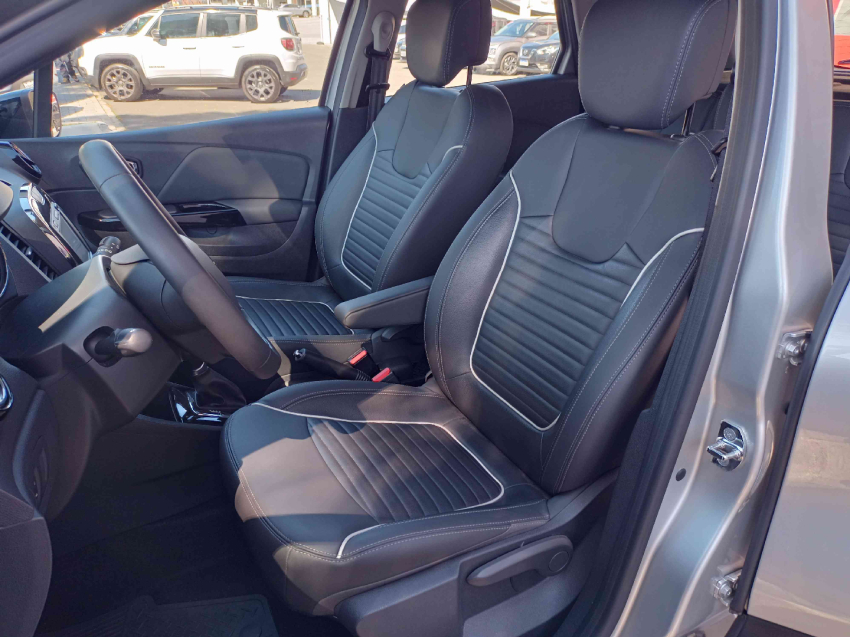 renault captur 1.6 16v sce flex intense x-tronic 4p automatico 20197