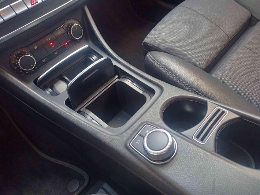 mercedes-benz gla 200 1.3 gci gasolina style 7g-dct 1.6 flex 4p automatico 202014