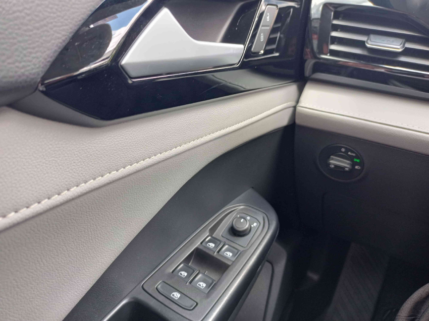 volkswagen taos 1.4 250 tsi total flex comfortline automatico 4p 20239