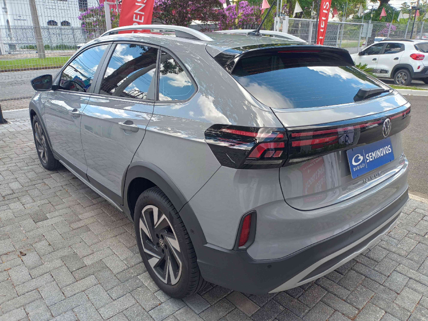 volkswagen nivus 1.0 200 tsi total flex highline automatico 4p 20253