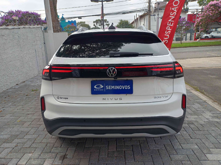 volkswagen nivus 1.0 200 tsi total flex highline automatico 4p 20264