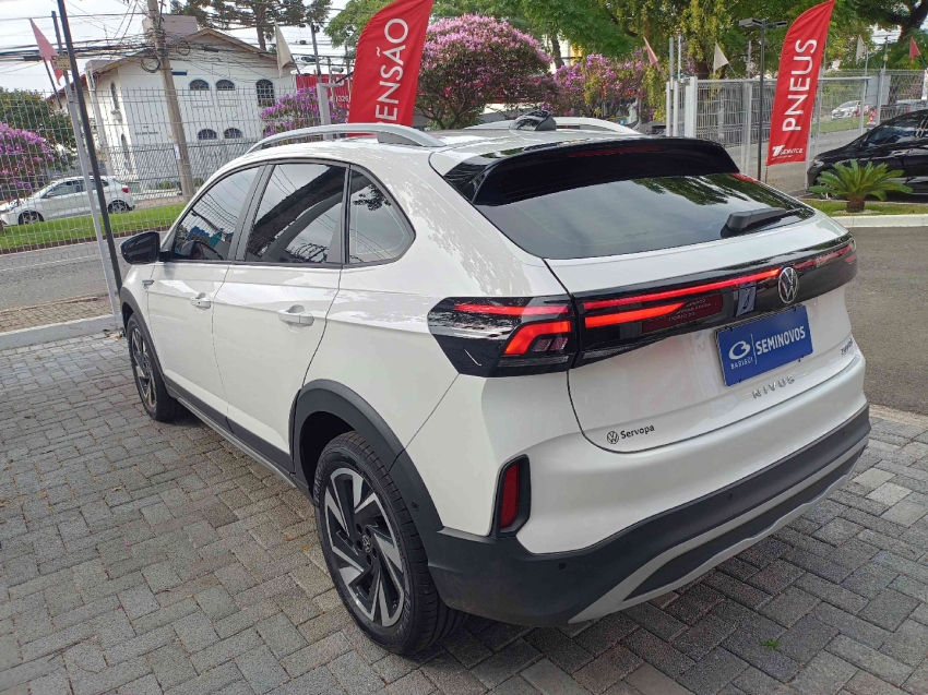 volkswagen nivus 1.0 200 tsi total flex highline automatico 4p 20263