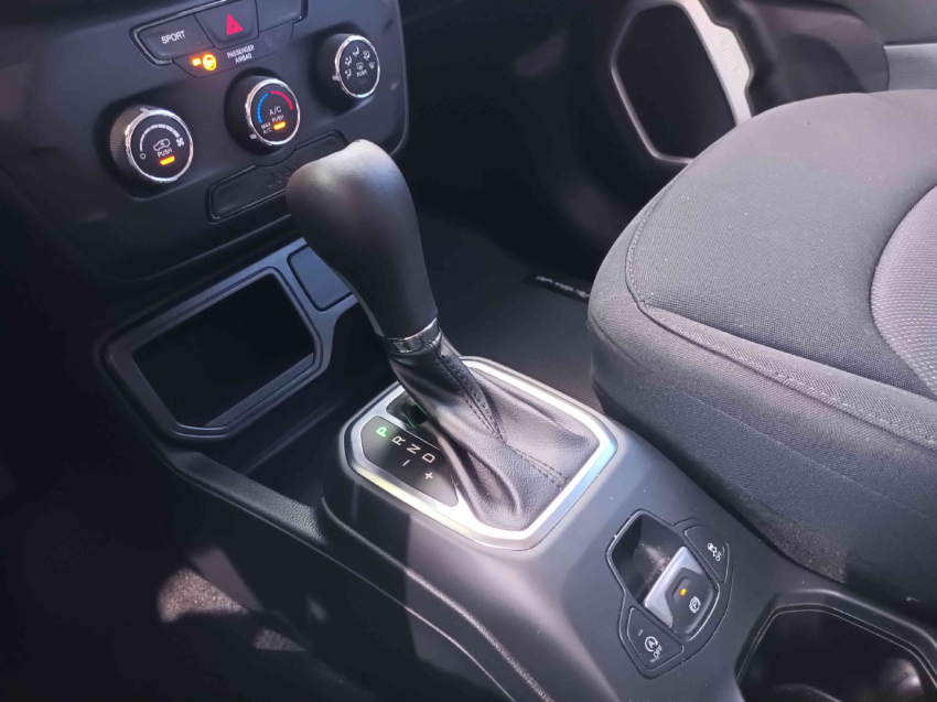 jeep renegade 1.8 16v flex sport 4p automatico 202013