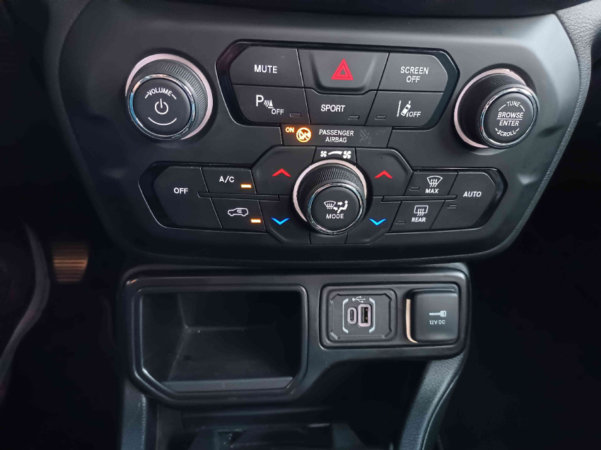 jeep renegade 1.3 t270 turbo flex longitude at6 4p automatico 202413