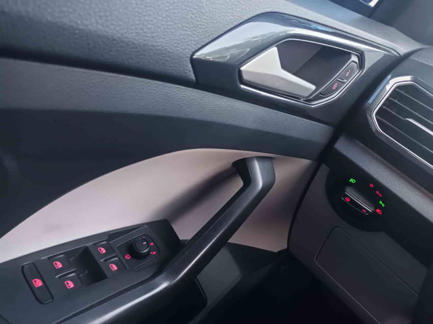 volkswagen t-cross 1.4 250 tsi total flex highline automatico 4p 202315