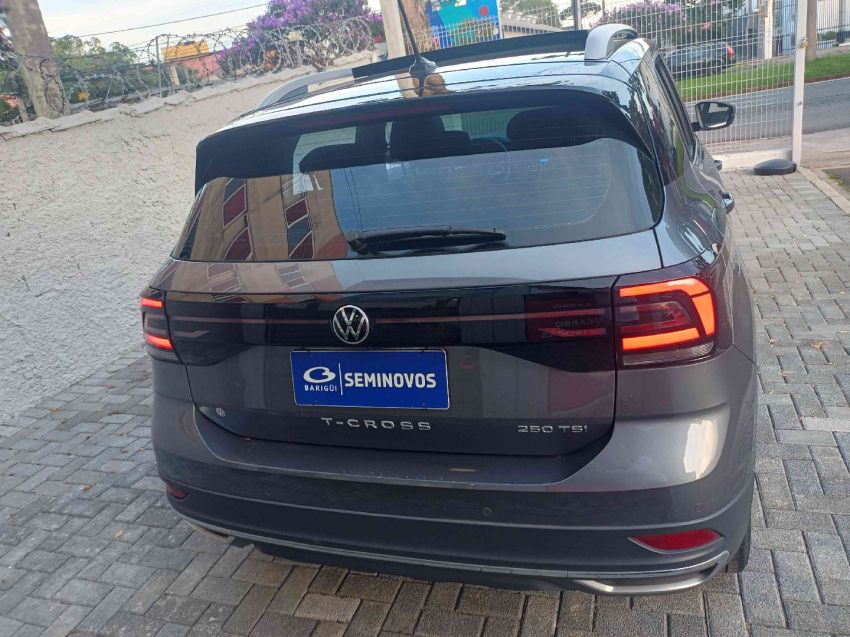 volkswagen t-cross 1.4 250 tsi total flex highline automatico 4p 20235