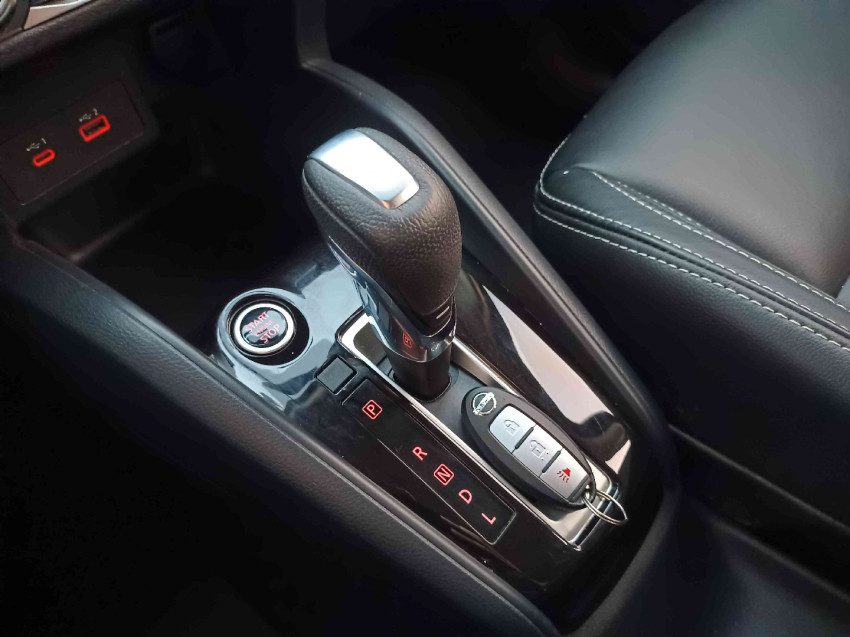 kicks advance 1.6 flex12