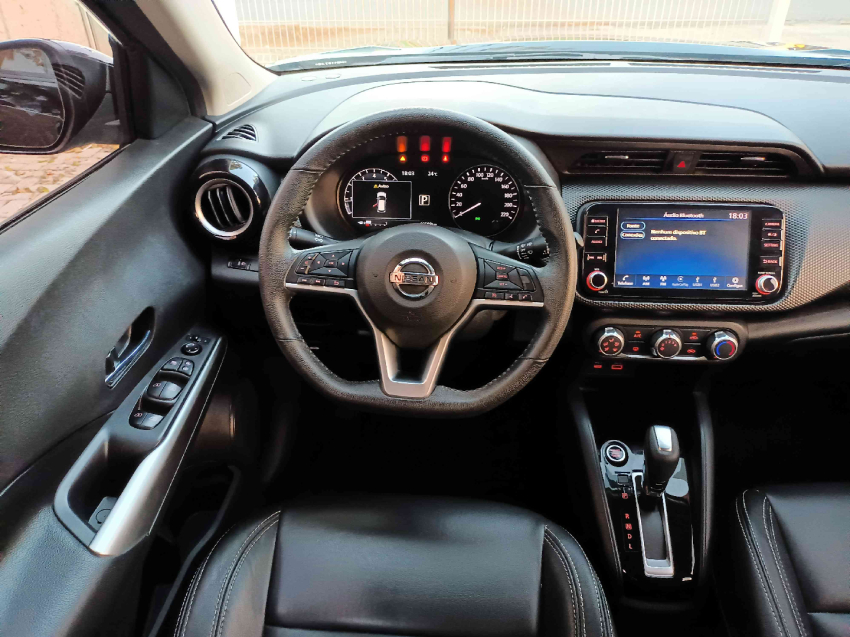 kicks advance 1.6 flex10