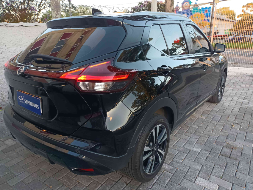 kicks advance 1.6 flex3