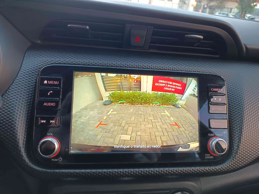 kicks advance 1.6 flex13