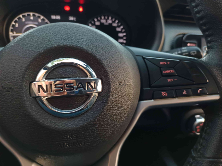 kicks advance 1.6 flex16