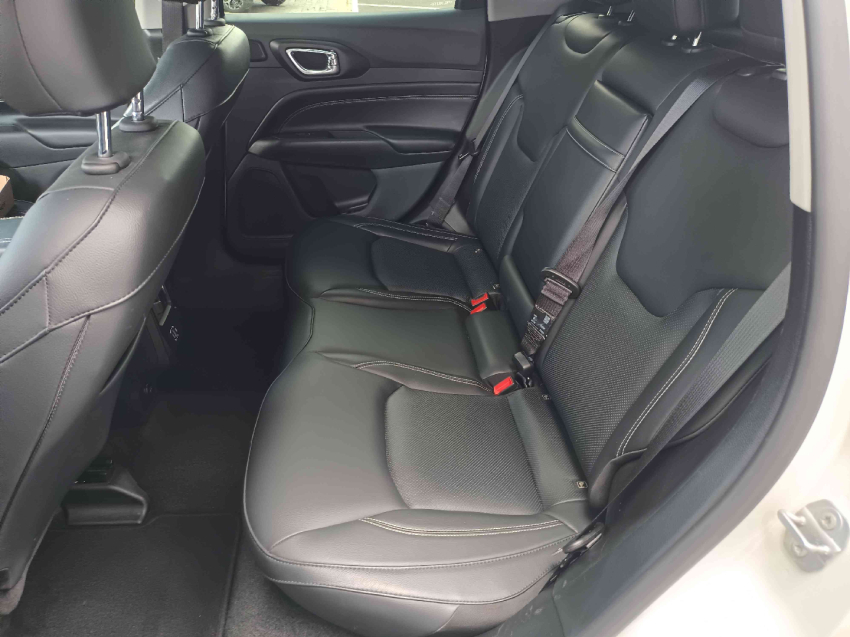 jeep compass 1.3 t270 turbo flex longitude at6 4p automatico 20237