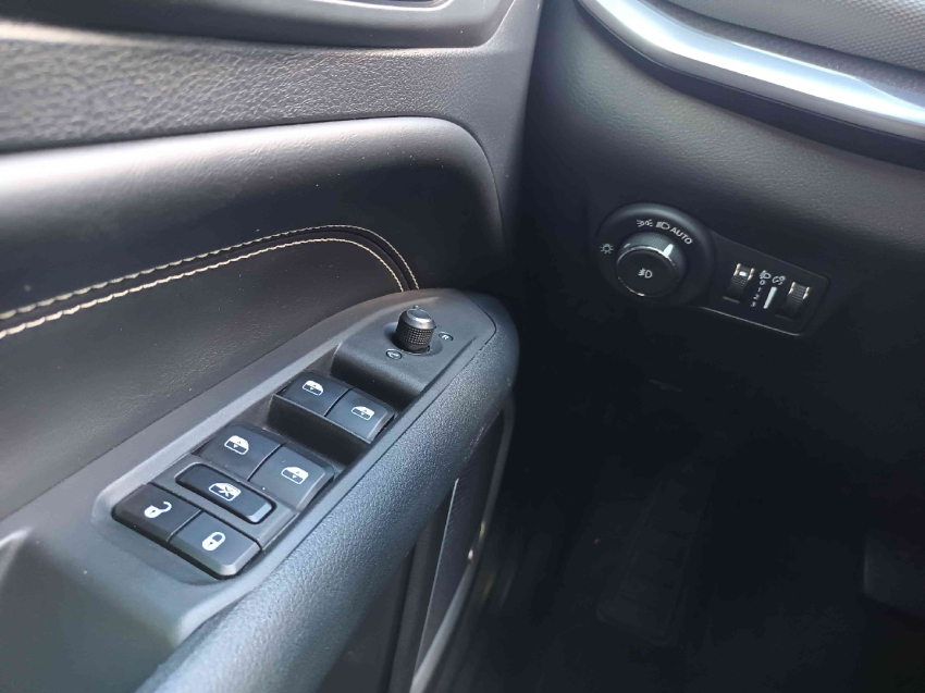 jeep compass 1.3 t270 turbo flex longitude at6 4p automatico 202316