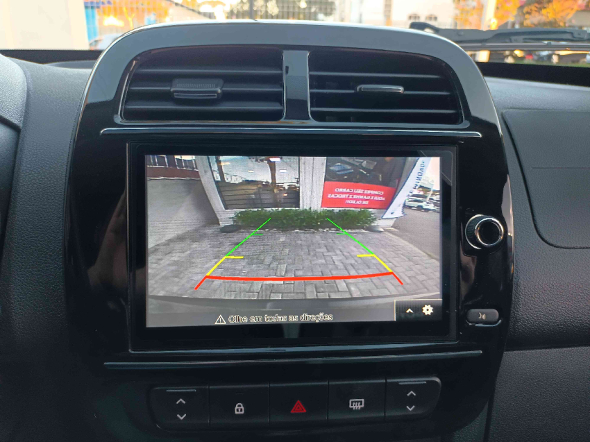 renault kwid 1.0 12v sce flex outsider manual 4p 202513