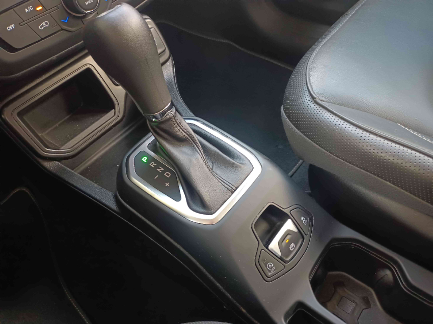 jeep renegade 1.8 16v flex longitude 4p automatico 202112