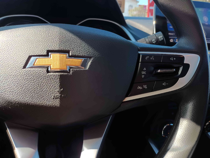 chevrolet onix 1.0 flex plus lt manual 4p 202517