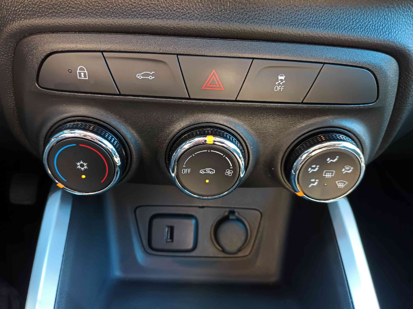 chevrolet onix 1.0 flex plus lt manual 4p 202513