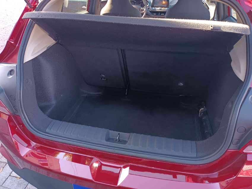 chevrolet onix 1.0 flex plus lt manual 4p 20256