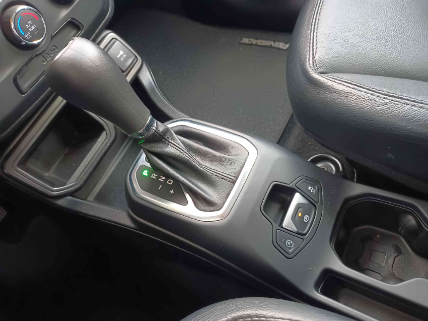 jeep renegade 1.8 16v flex 4p automatico 202114