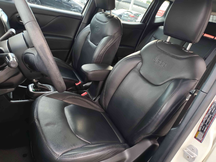 jeep renegade 1.8 16v flex 4p automatico 20218