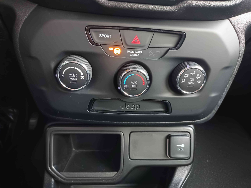 jeep renegade 1.8 16v flex 4p automatico 202113
