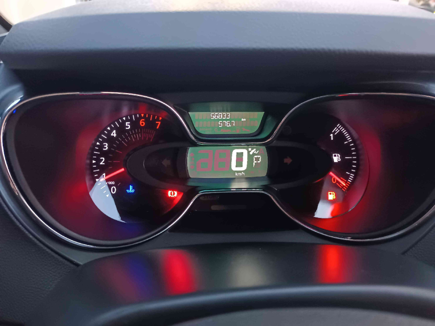 renault captur 1.6 16v sce flex bose x-tronic 4p automatico 20218